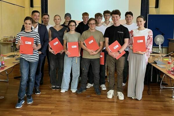 jgr-amtsantritt-2025 &lbrack; JIL &vert; Noch nicht fertig&period; Ich bitte um Verzeihung&period; &vert; JIL &rsqb;